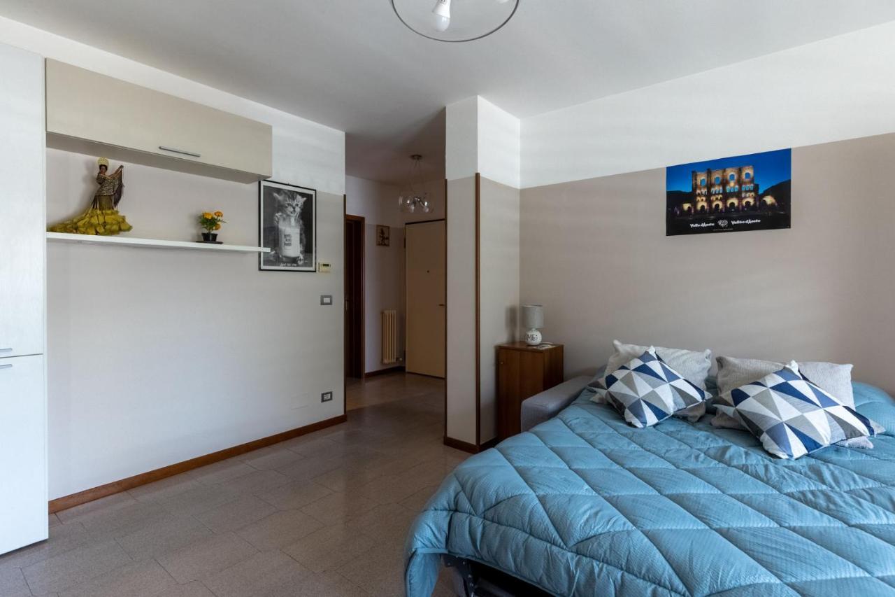 Casa Vacanze- Debra อาออสตา ภายนอก รูปภาพ