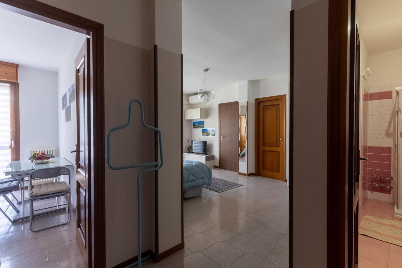 Casa Vacanze- Debra อาออสตา ภายนอก รูปภาพ