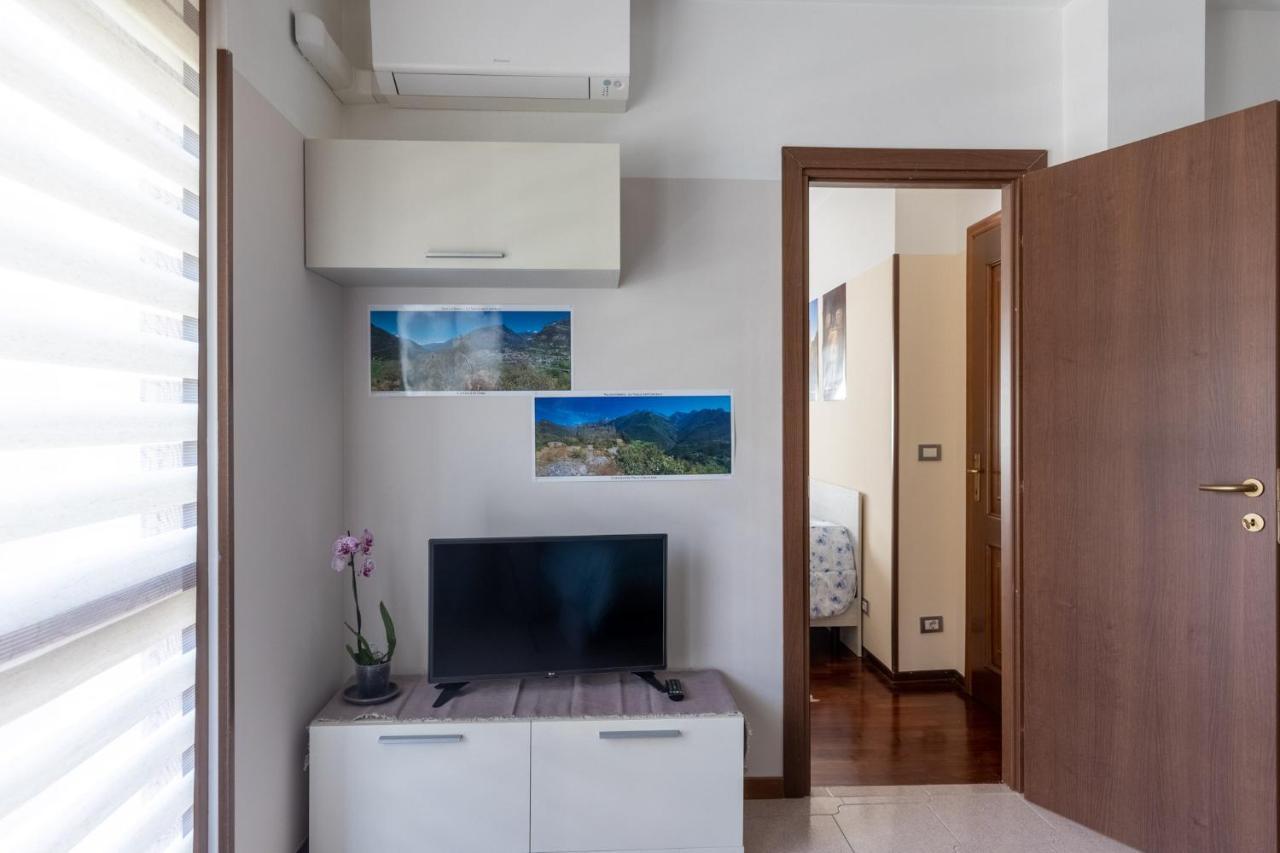 Casa Vacanze- Debra อาออสตา ภายนอก รูปภาพ